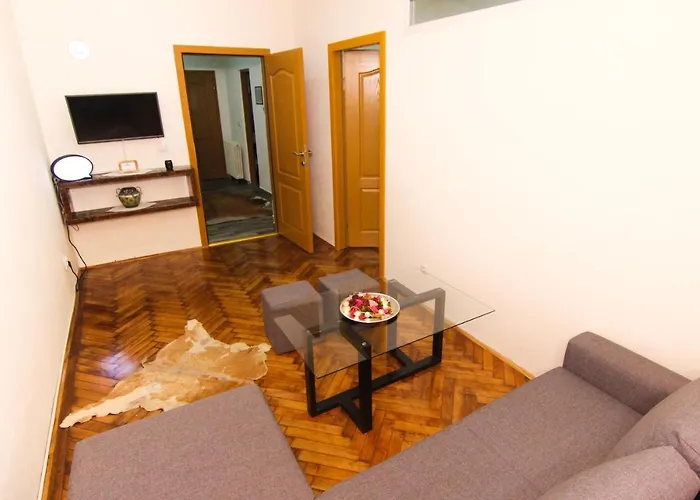Kolodvorska Apartments